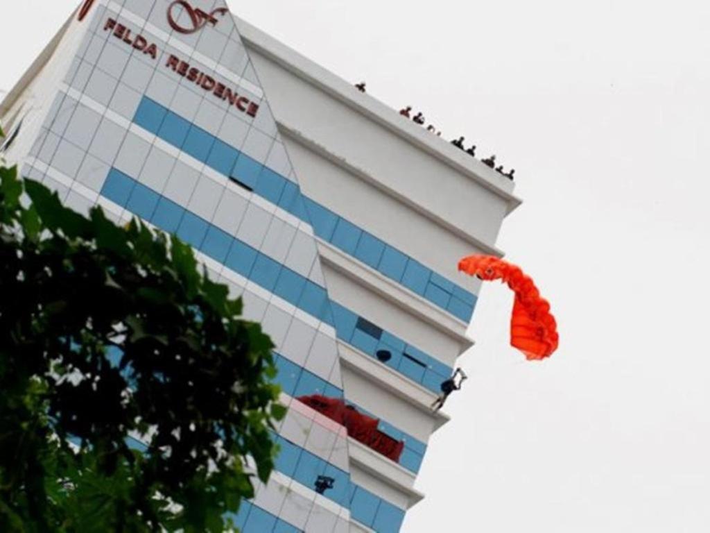 Felda Residence Kuala Terengganu Esterno foto