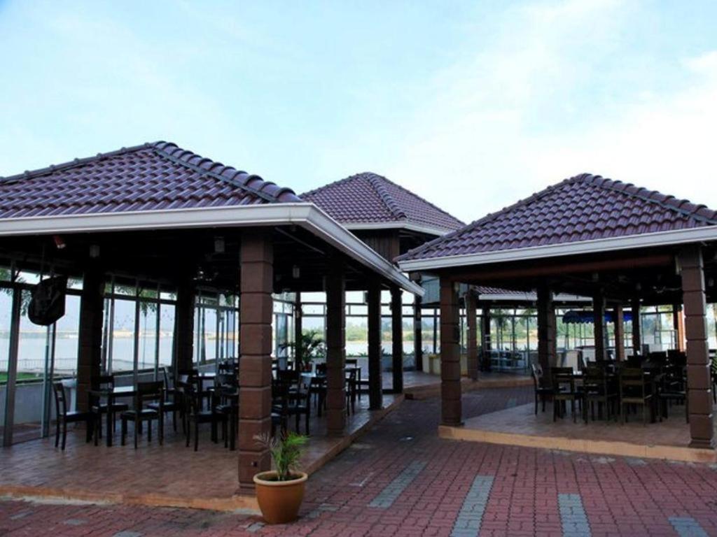 Felda Residence Kuala Terengganu Esterno foto